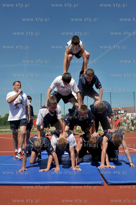 Gdansk, Suchanino. Otwarcie nowoczesnego boiska - kompleksu...