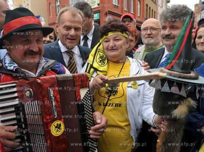 XIII Swiatowy Zjazd Kaszubow w Leborku. Gosciem Zjazdu...