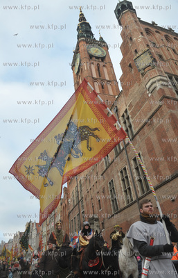 Orszak Trzech Kroli przeszedl ulicami Gdanska. 06.01.2015...
