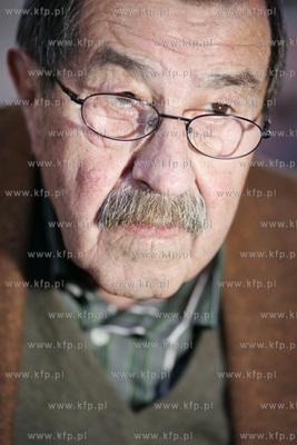 Gdansk. Dwor Artusa. Konferencja Gunter Grass. Literatura-Sztuka-Polityka....