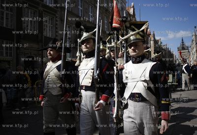 Gdansk.Ul. Dluga inscenizacja wjazdu Napoleona i jego...