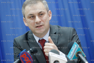 Gdansk. Konferencja Grzegorza Napieralskiego, przewodniczacego...