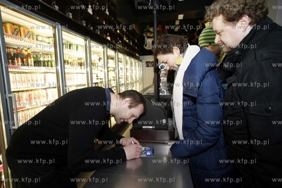 Kabaret Limo sprzedawal alkohol w sklepie monopolowym...
