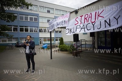Wiec poparcia dla strajkujących studentów, którzy...