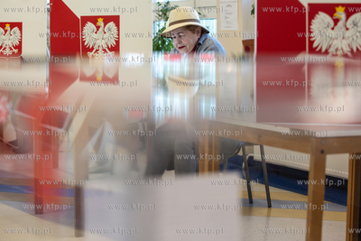 Sopot. Szkoła podstawowa nr. 8. Wybory samorządowe....