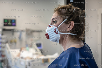 Szpital zakaźny w Gdańsku. Intensywna terapia oddziału...