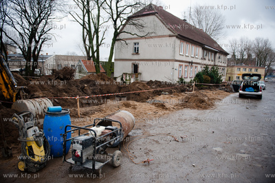 Slupsk. Remontowana i modernizowana ulica Grunwaldzka,...