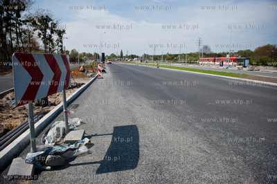 Gdansk. Budowa ulic i torowisk na ul Hallera i Uczniowskiej,...
