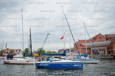 Gdansk. Rybackie Pobrzeze. XI Otwarcie Sezonu Zeglarskiego....