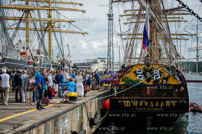 Gdynia. Operacja Zagle Gdyni 2014.
16.08.2014
fot....