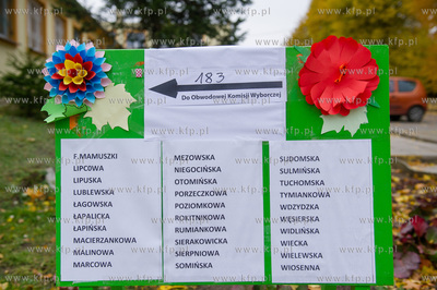 Gdansk. Kielpino Gorne. Obwodowa Komisja Wyborcza nr....
