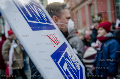 Gdansk. Manifestacja w obronie Wolnych Mediow zorganizowana...