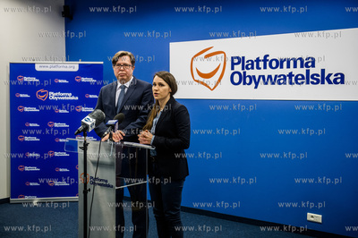 Gdańsk. CH Manhattan. Biuro Zarządu Regionu Pomorskiego...