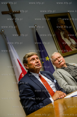 Europejskie Centrum Solidarności. Biuro Lecha Wałęsy....