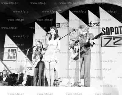Zespol Dwa Plus Jeden na Festiwalu Piosenki w Sopocie....
