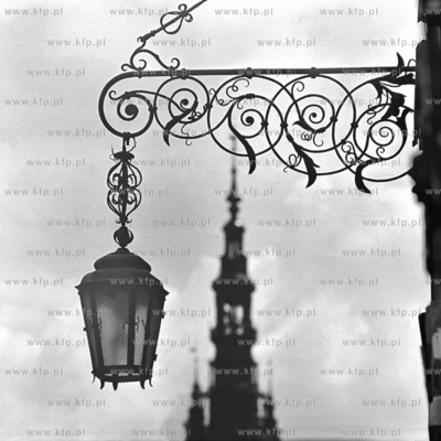 Wieża Ratusza Głównomiejskiego na Długim Targu...