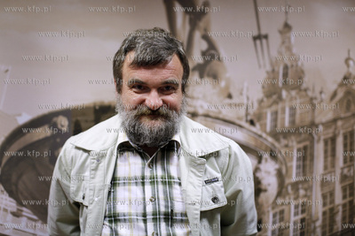 Galeria Baltycka. Spotkanie w EMPIK-u,  z aktorami...