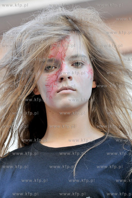 CudaWianki czyli Lato zaczyna sie w Gdyni. Parada "Technokracja"...