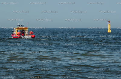 Sopot. Plaza w rejonie Al Mamuszki. WOPR i Straz Pozarna...