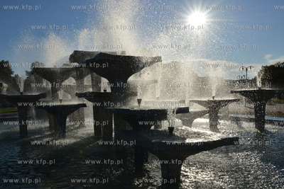 Odnowiona fontana na Skwerze Kosciuszki w Gdyni.
24.08.2013
Fot....