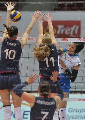 Ergo Arena Sopot Gdansk. Mecz o Challenge Round Pucharu...