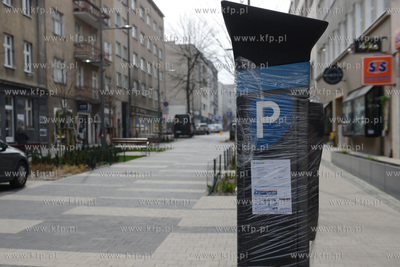 Wzorowo wprost do apelu by pozostac w domach podchodza...