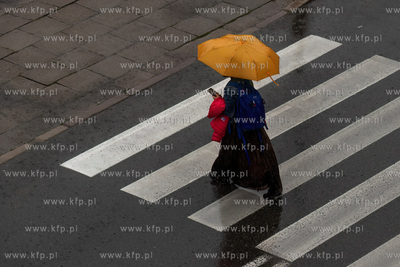 Letnia ulewa na ulicy Podwale Staromiejskiej w Gdańsku.
22.07.2025
Fot....