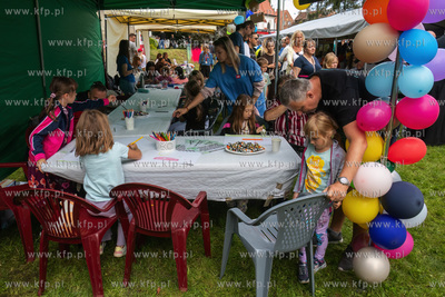 Festyn Integracyjny na Św. Wojciechu w Gdańsku. Tematem...