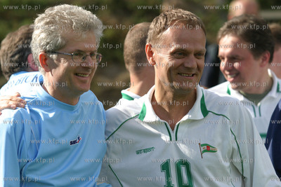 Na dzien przed wyborami do Parlamentu Europejskiego...