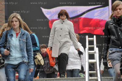 Gdansk - ulica Podwale Grodzkie. Pasaz handlowy City...