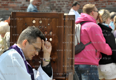 Morska Pielgrzymka Rybakow na odpust Sw. Apostolow...