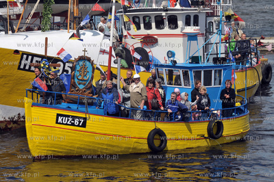 Morska Pielgrzymka Rybakow na odpust Sw. Apostolow...