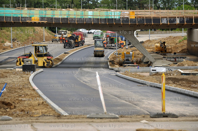 Budowa trasy WZ na ul. Kartuskiej w okolicach stacji...