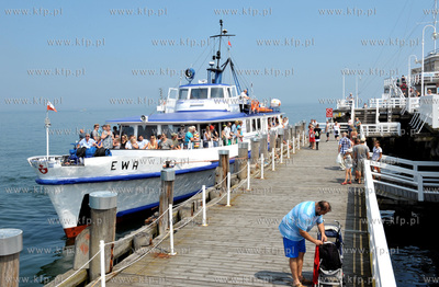 Sopot. Statek wycieczkowy białej floty Ewa, Żeglugi...