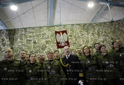 Gdans. Slubowanie nowych straznikow Morskiego Oddzialu...