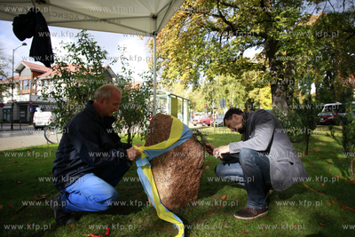 Sopot. Uroczystość odsłonięcia Kamienia Miłosza...