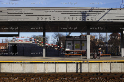 Peron kolejki SKM Gdansk Wrzeszcz.
29.11.2013
fot....