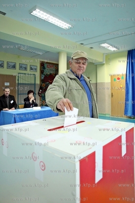 Referendum w sprawie odwolania wojta gminy Trabki Wielki...
