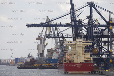 Gdyński Terminal Kontenerowy.
25.05.2015
fot. Krzysztof...