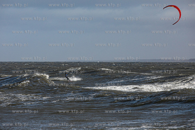 Kołobrzeg. Sztorm na Bałtyku.
23.02.2022
fot. Krzysztof...