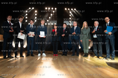 Zespół Szkół Łączności w Gdańsku. Gala kończąca...