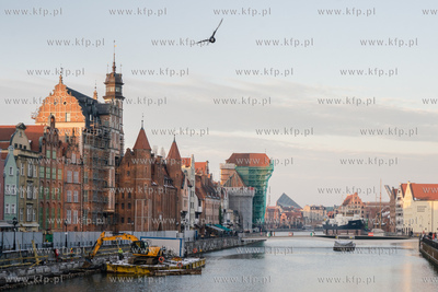 Gdańsk. Remont Długiego Pobrzeża. 08.02.2023 fot....
