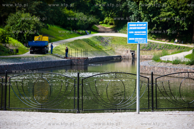Gdansk. Wyremontowany zbiornik retencyjny Powstancow...