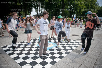 Gdynia. Park Rady Europy. Inauguracja sezonu letniego...