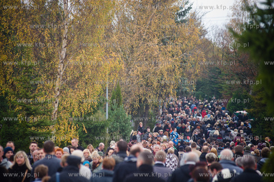 Gdansk. Cmentarz Lostowicki. Swieto Zmarlych. 01.11.2013...