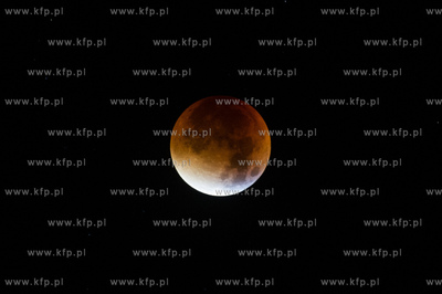 Zaćmienie księżyca.
28.09.2015
fot. Mateusz Ochocki...