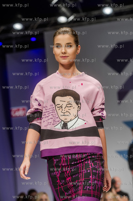 Miedzynarodowe Targi Gdanskie Amber Expo. Hoop Likes...