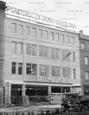 Budowa Spoldzielczego Domu Handlowego pozniejszego...
