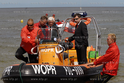 Karetka wodna WOPR sfinansowana przez Sopot i marszałek...