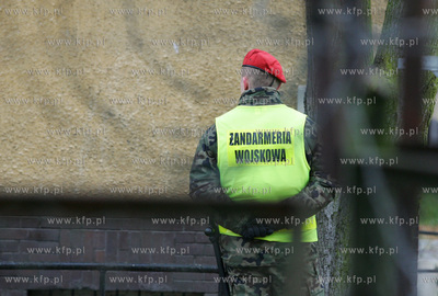 Szczecin. Na terenie 12 Batalionu Dowodzenia wchodzacego...